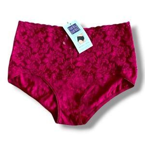 Hanky Panky Retro V-Kini Cranberry lace Soze small new with tags